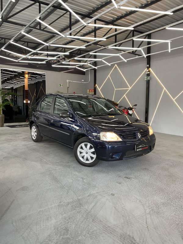 Renault Logan EXP 1.0 - Foto principal