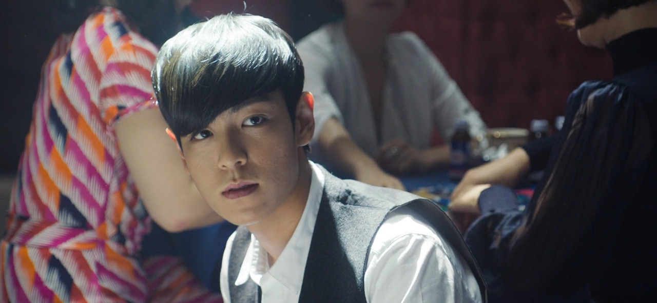 Tazza: The Hidden Card Movie Screenshot