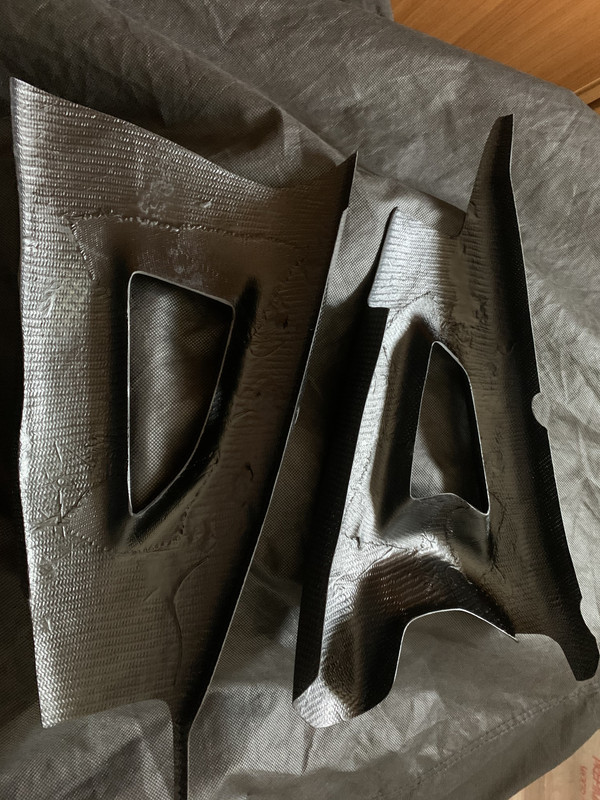 070371B8-491C-4EAE-BE11-472884E9706B