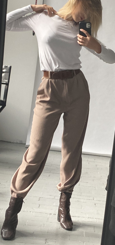 FBCB9E96-60C8-45FA-8040-633403D95373