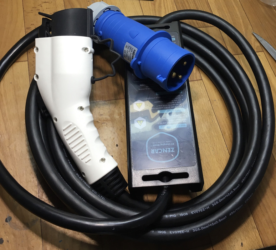 BC4DFBDD-1373-4258-9A51-EF7893D18D04