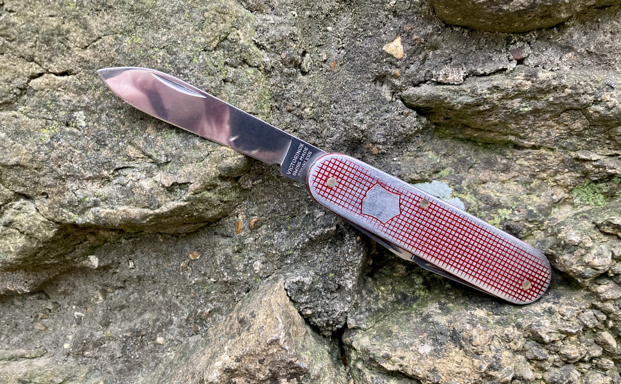 5EF6696F-EF18-4090-9CA3-7127436C8FD1