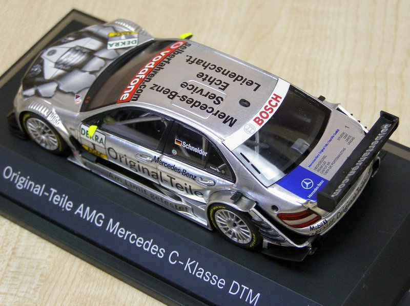 Mercedes Benz C Klasse DTM 2007 HWA Schneider (9)