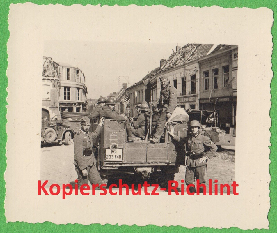 Wehrmacht Frankreich 1940 zerstörte Stadt Pow´s Soldaten LKW Kennung