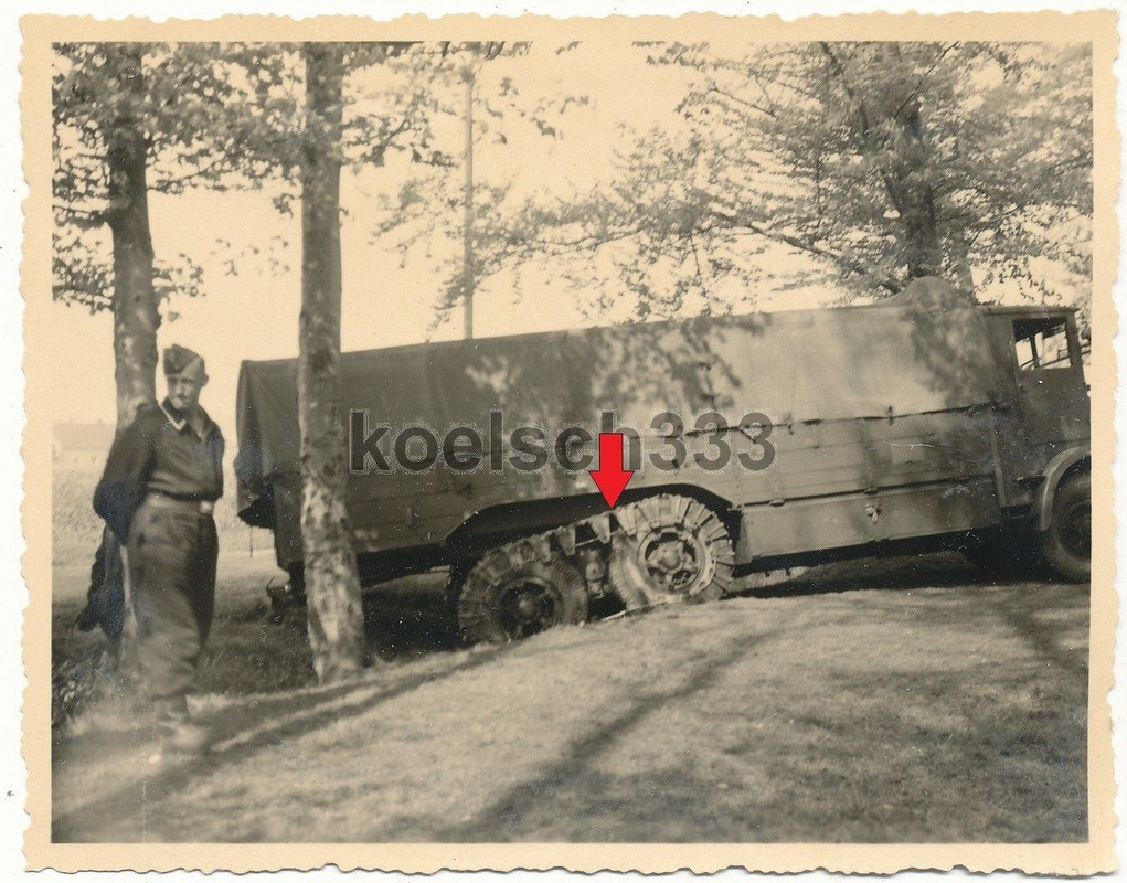 tschechischer Tatra T 29 LKW Gelände Ketten Wehr