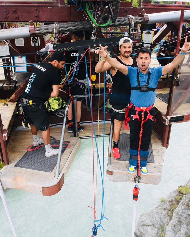 Raffi Ahmad coba Bungy Jumping