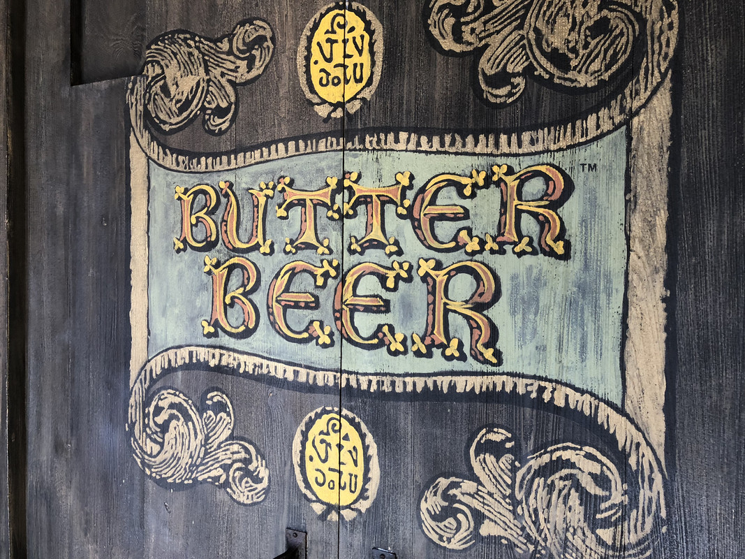 2172B08D-94F6-49FF-94A8-0DA1DA35EDE7