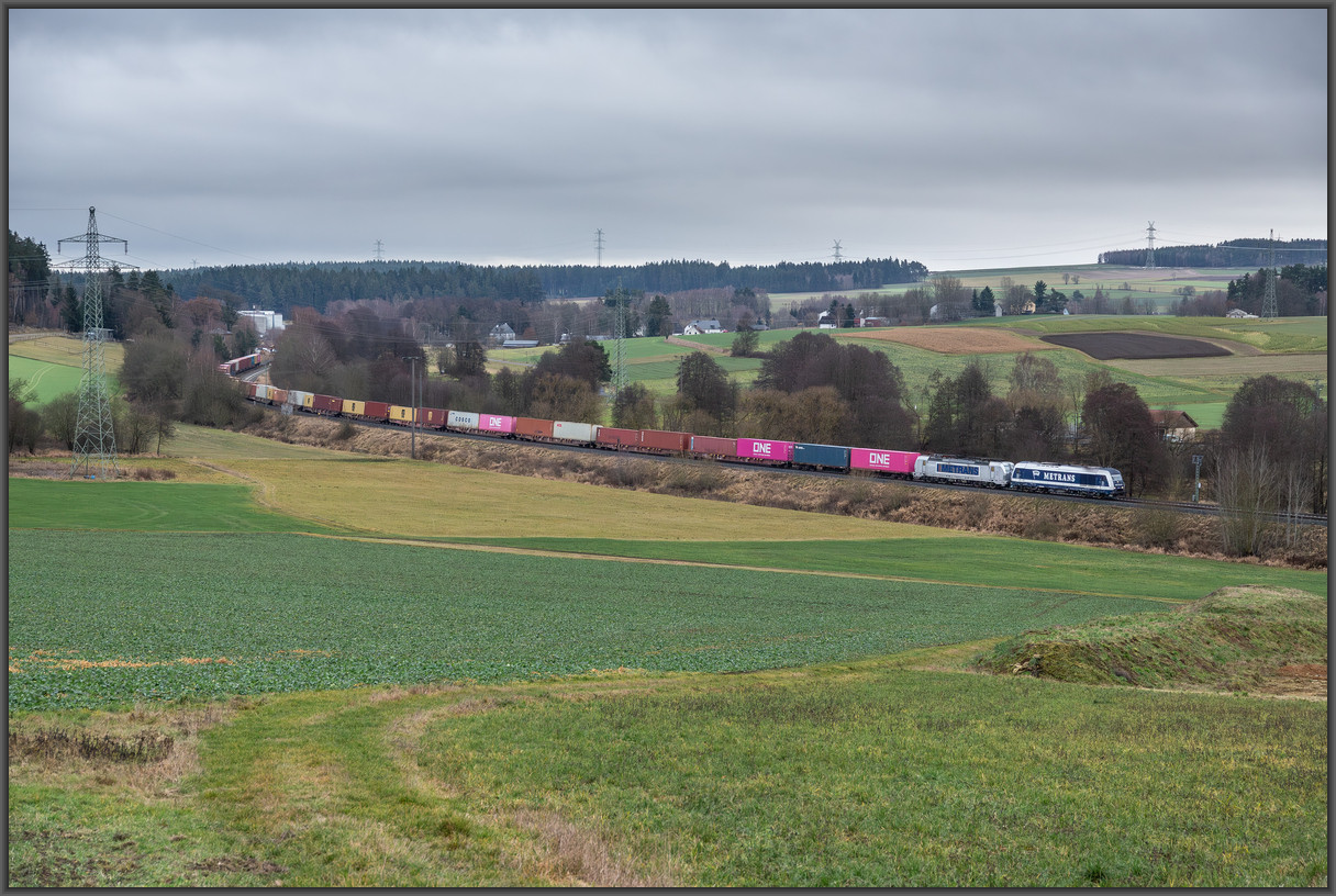 20251210 M7A7322