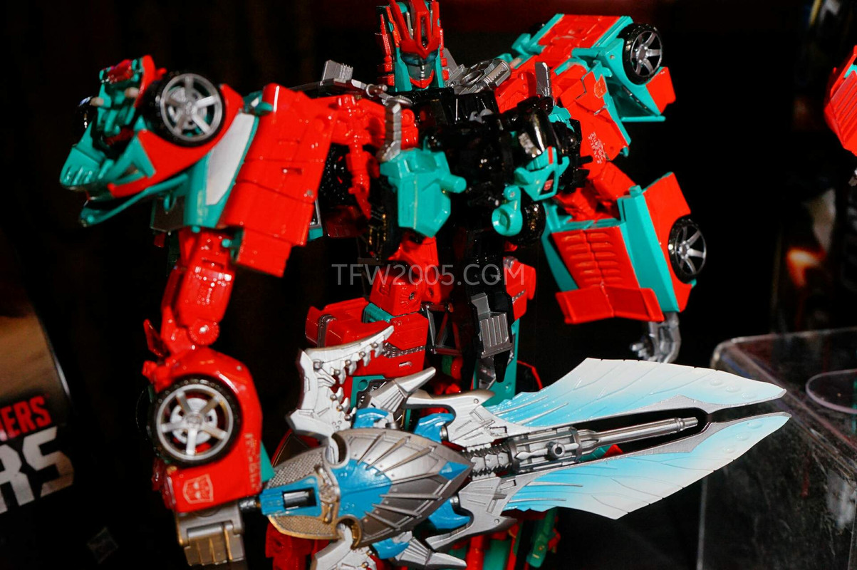 SDCC2015-Hasbro-Breakfast-Transformers-Combiner-