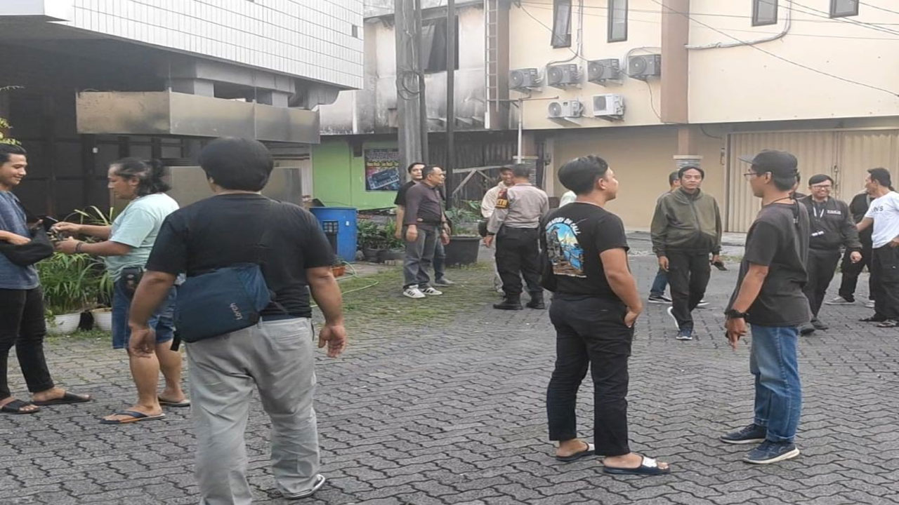 Preman Intimidasi Wartawan di Bekasi