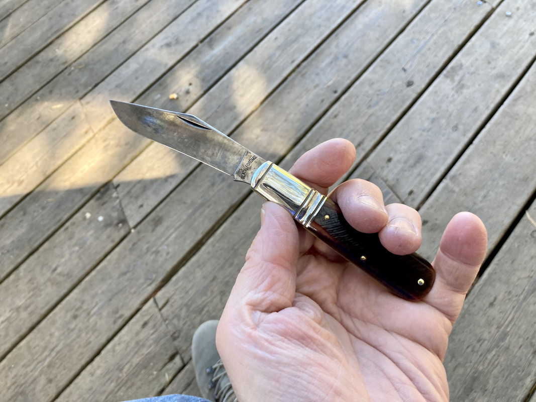 D78E323E-B2A8-40C7-8507-2B23B3155461