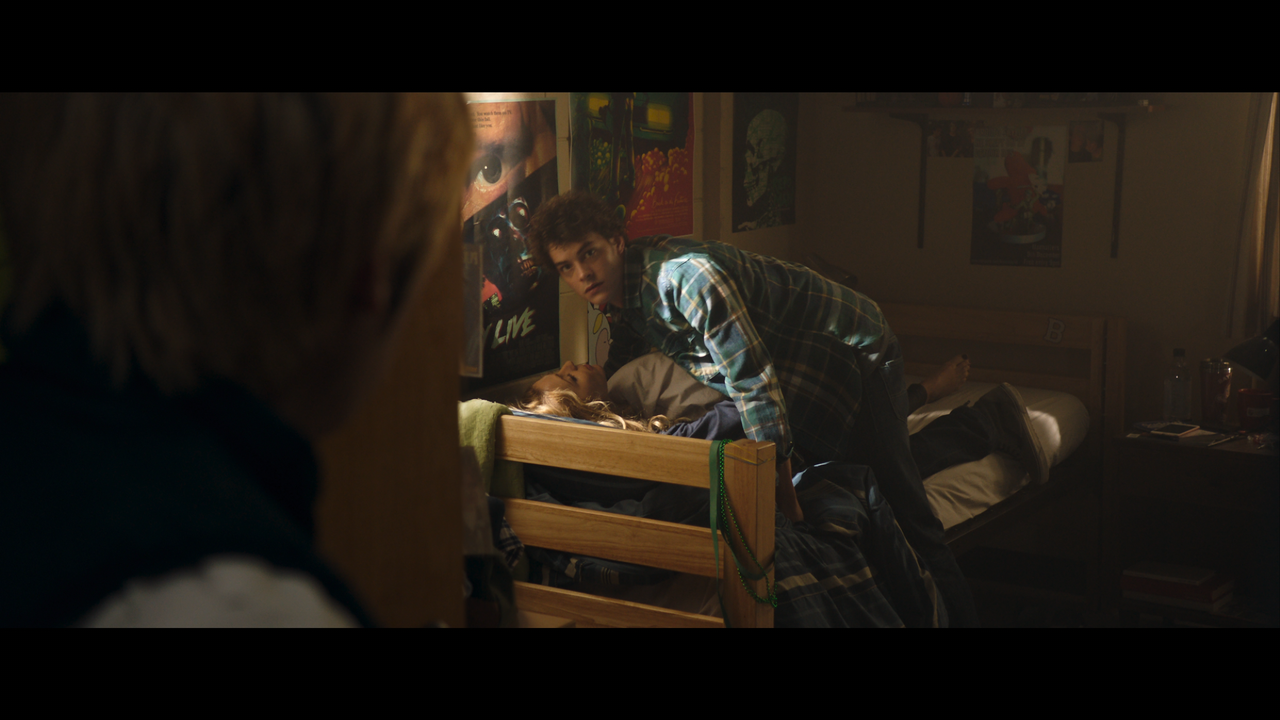 Happy.Death.Day.2U.2019.2160p.UHD.BDRemux.DTS-HD.MA.HDR.DoVi.Hybrid.P8.by.DVT.mkv_snapshot_00.02.42_