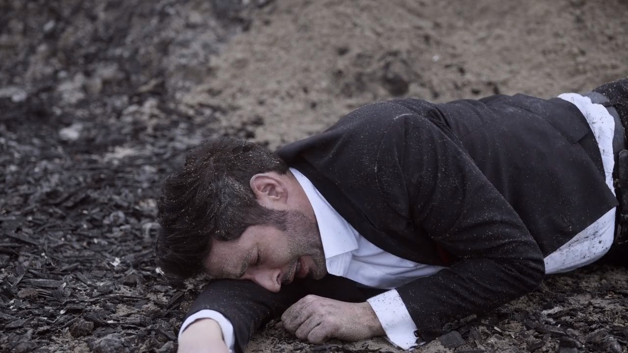 Lucifer (2020) Season 5 [Hindi + English] WebRip 480p 720p ESub - Complete Screenshot