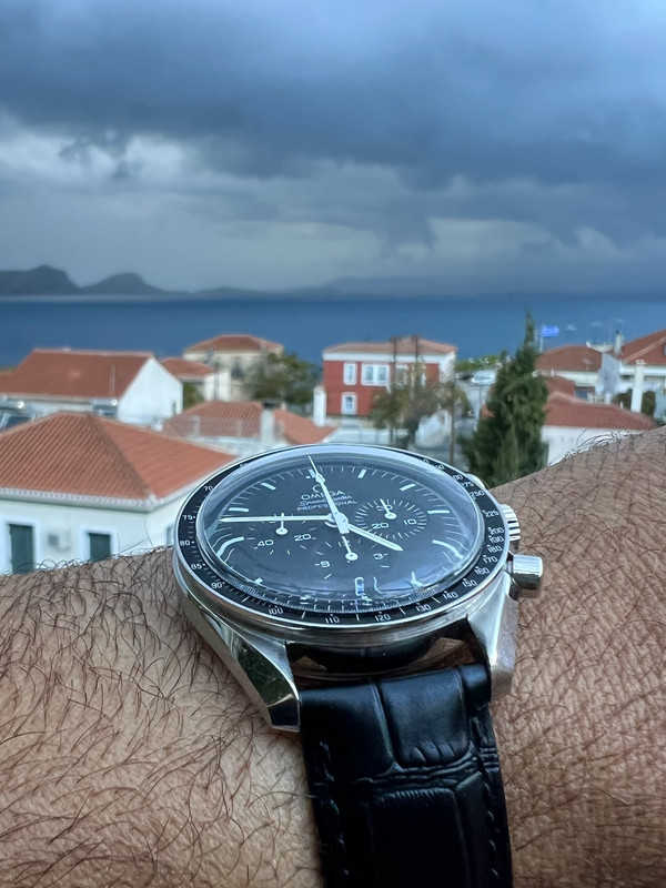 2D4982ED-EF5D-48E5-8F61-27F6ECFA6F23