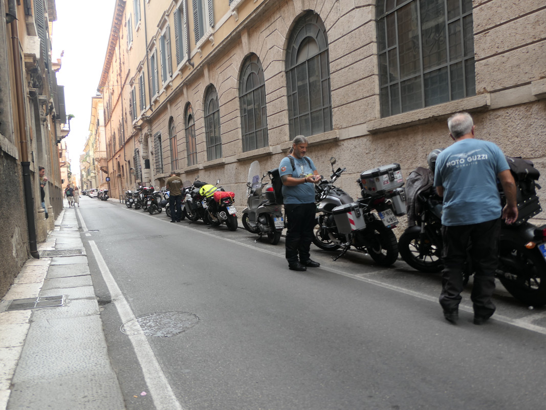 Amici miei — Οι Εντιμοτατοι Φίλοι Μου – Ταξίδι στην Ιταλία για τον εορτασμό  των 100 χρόνων της Moto Guzzi | motoparea.gr - Ride For Your Soul