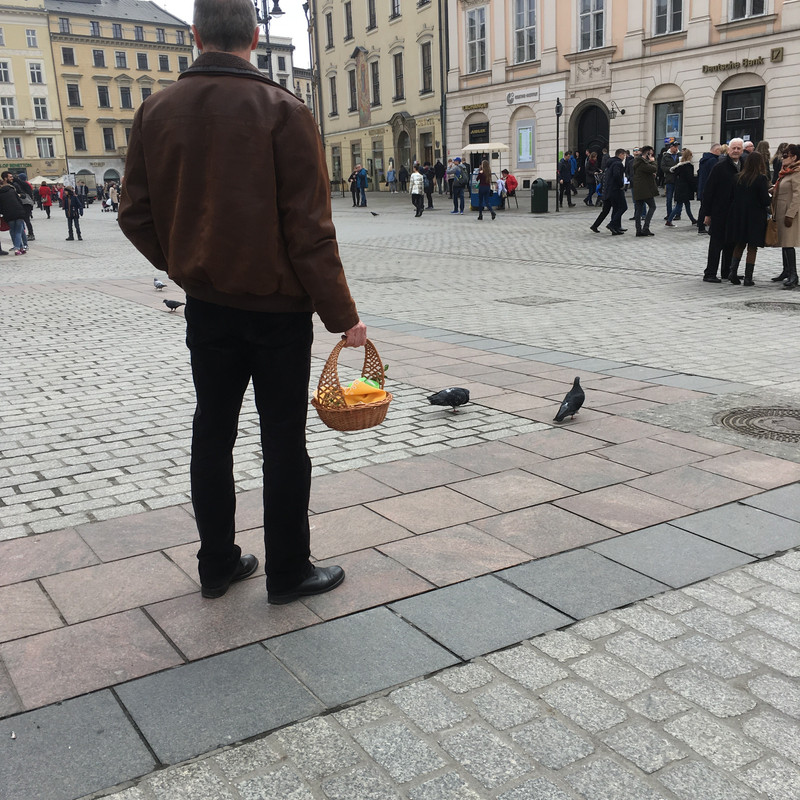 B6836AF1-87EC-4A40-99BF-58EA15DF2E18