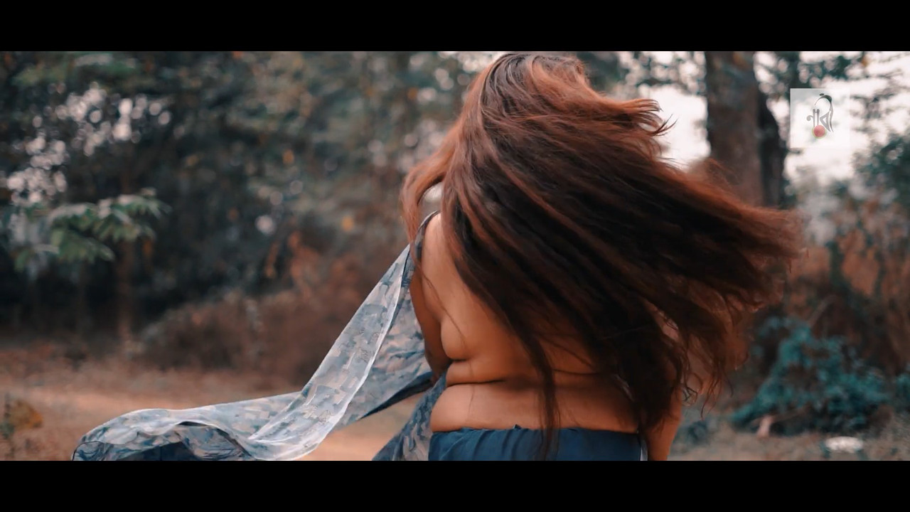 cap_Saree Sundari   Instagram Name  parnahere l BB Blouse   Full HD   2021_00_02_05_05