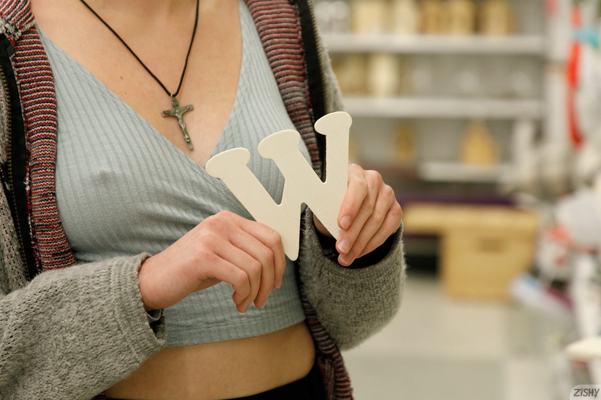 full_032_5328193340193340