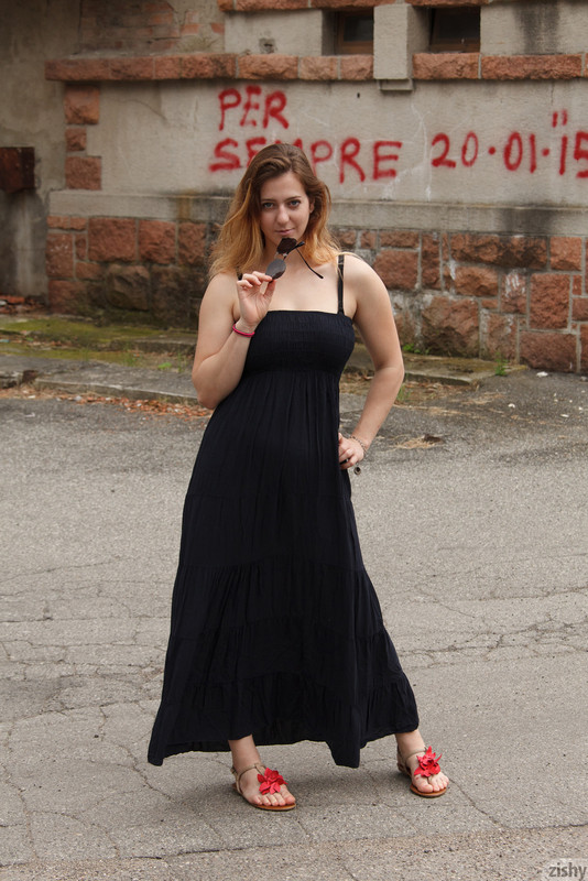 full_047_1444291110404704