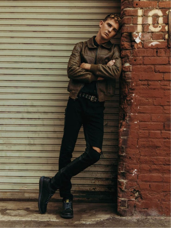 740full-tommy-hackett (7)