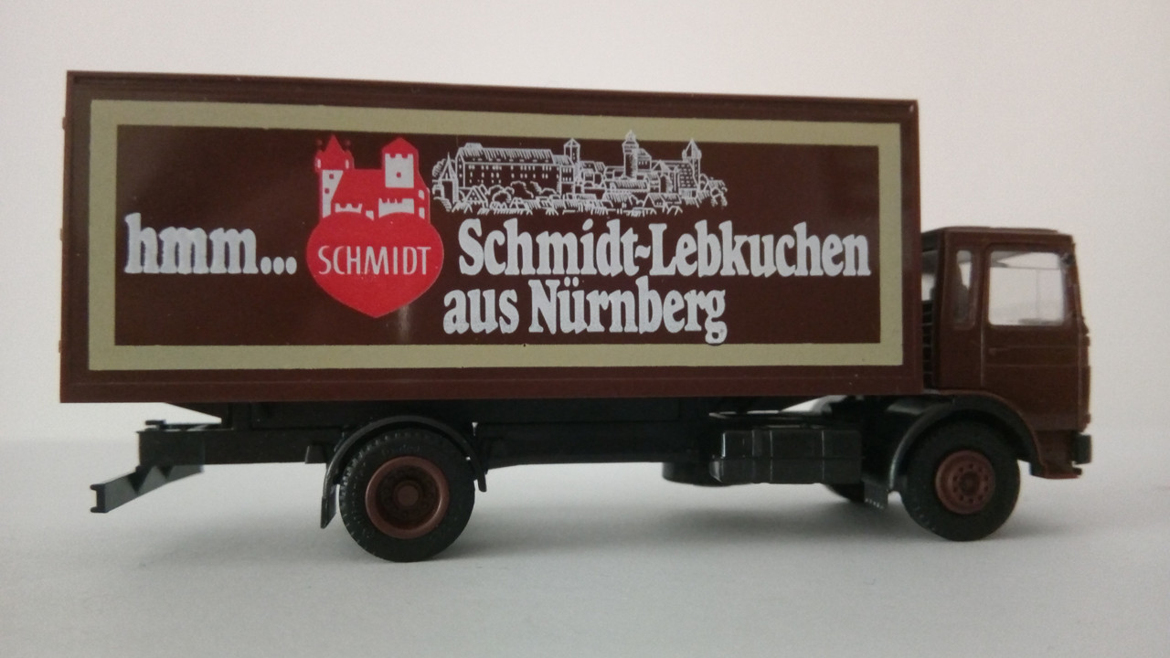 Macht (7582)