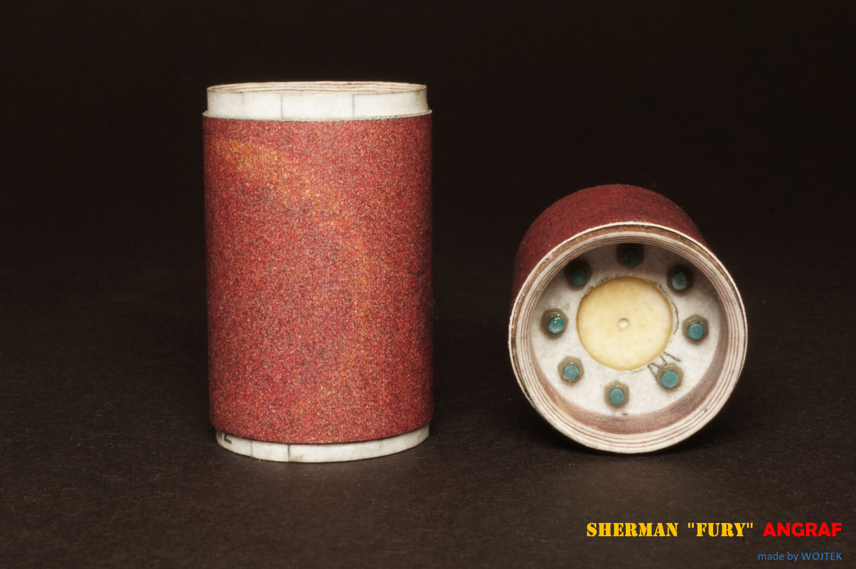 M4A3E8 SHERMAN  FURY 98