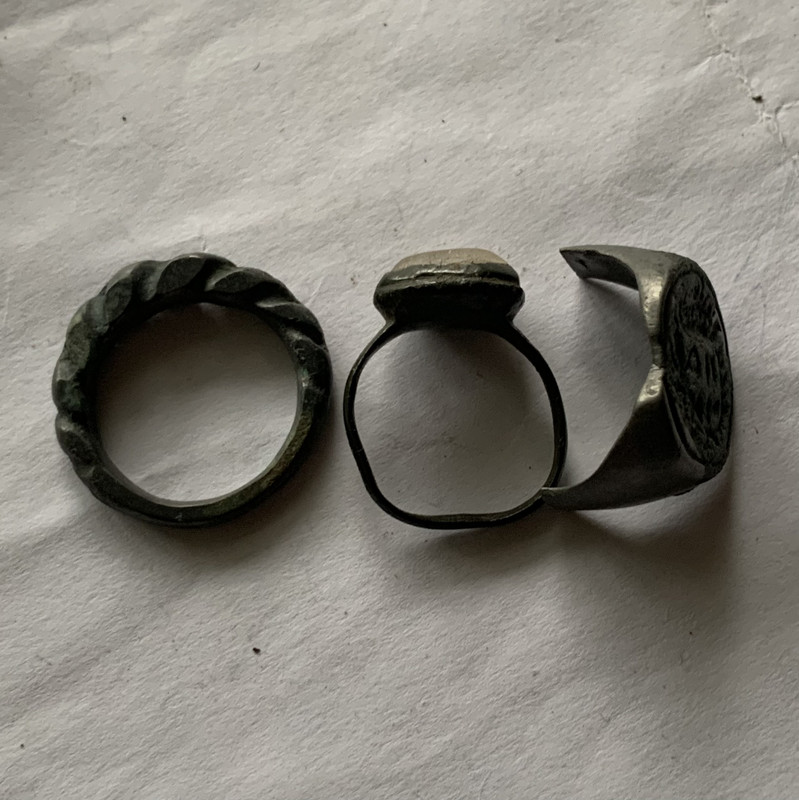 6E415452-B362-4927-B1EB-583CB489A8C7