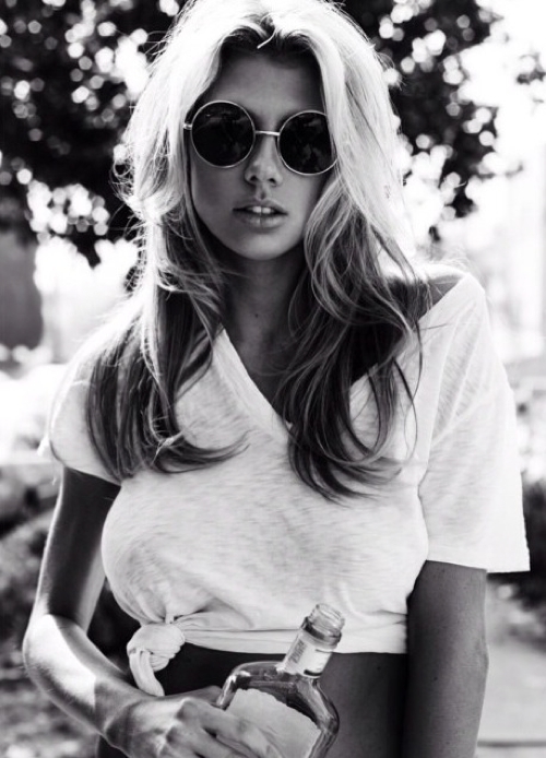 charlotte-mckinney-16
