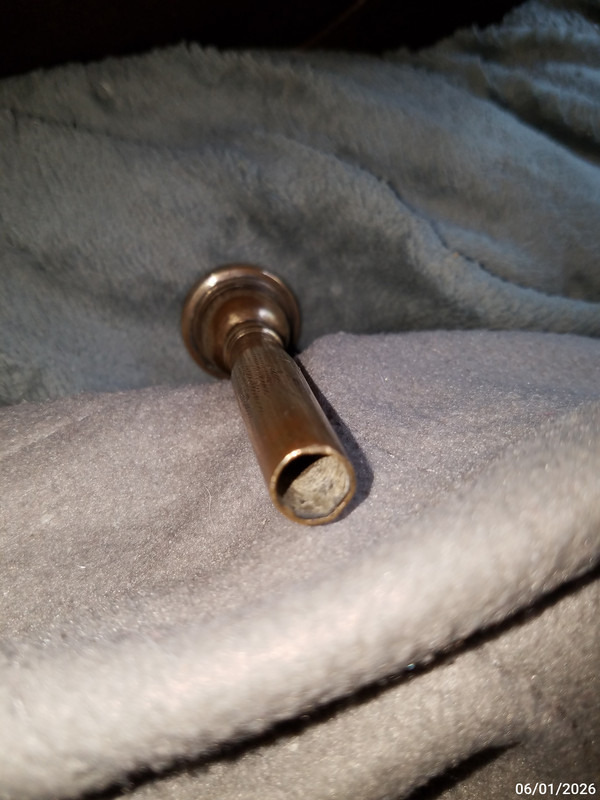 ITEM 1 Bach New York trumpet early 10 5C gold plated mpc (6)