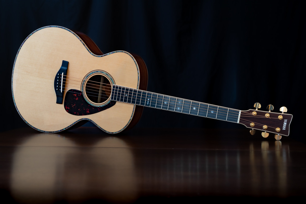 Đàn Guitar Acoustic Yamaha LJ36 ARE