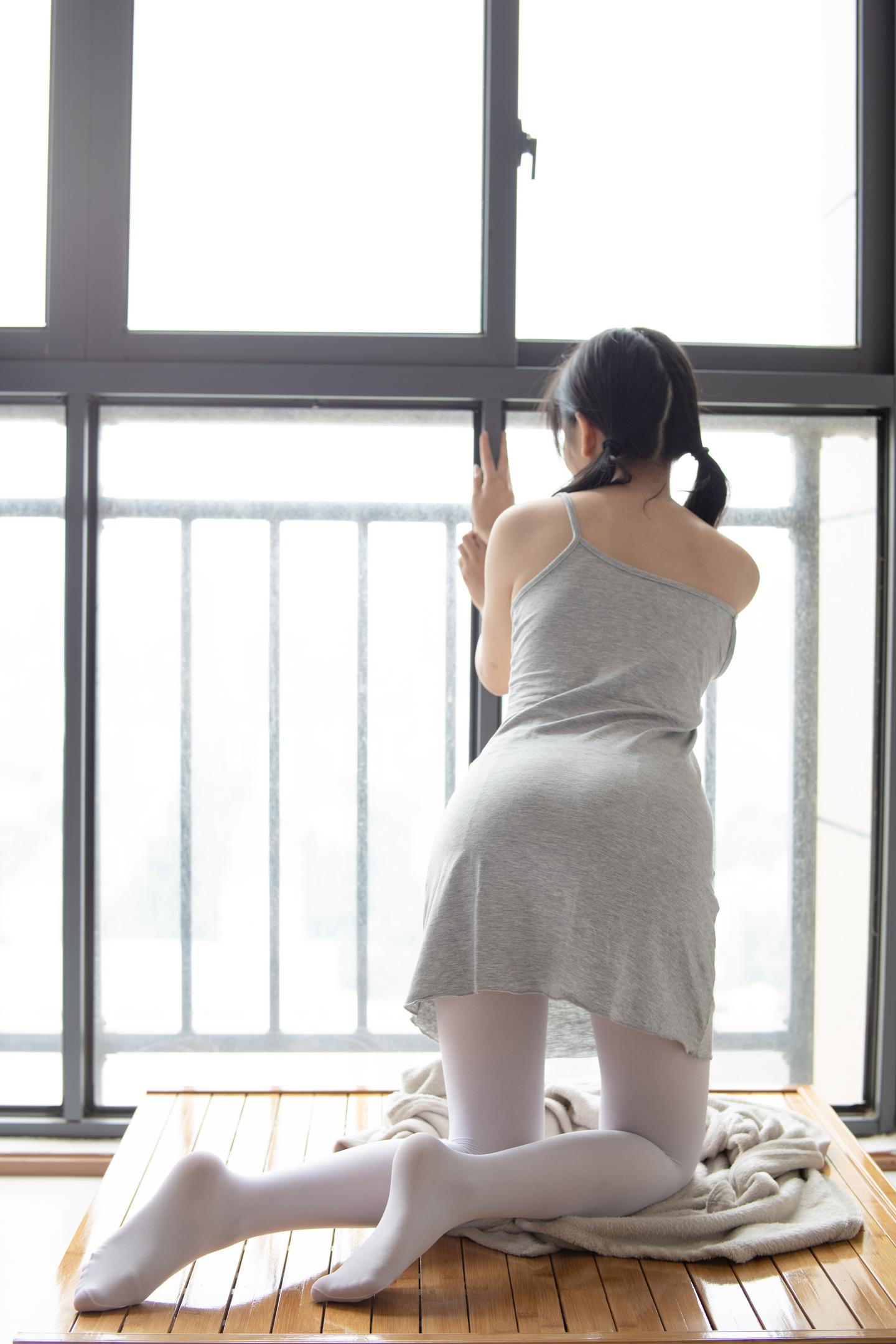 森萝财团 [JKFUN-013] 小香 - 80D白丝 - P1 47