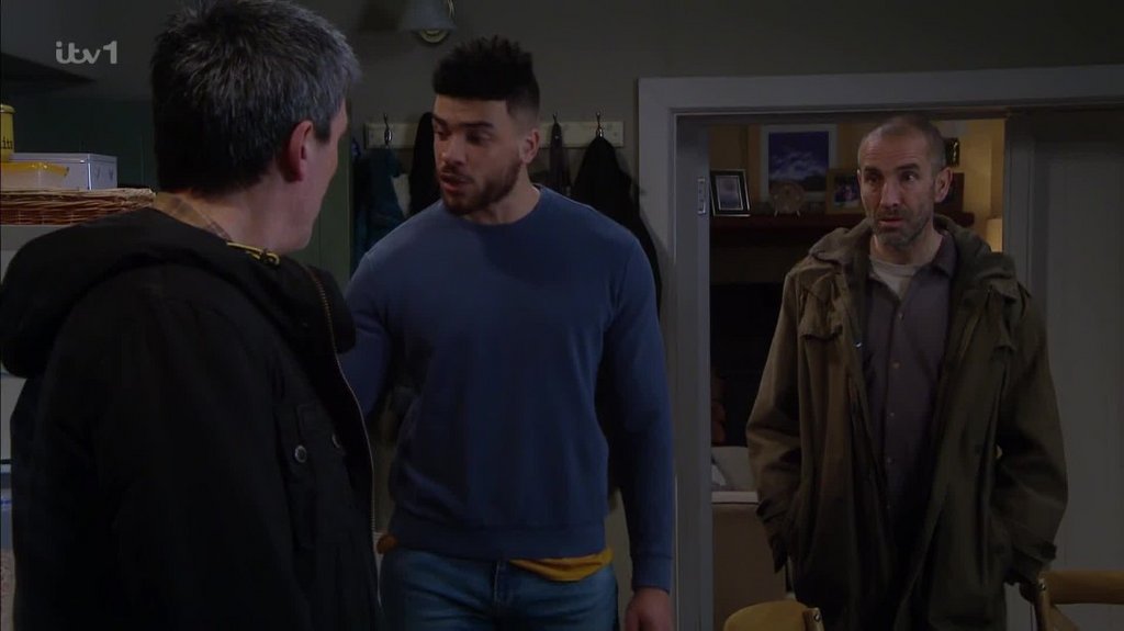 [Image: 2talk9lia57q.jpg]