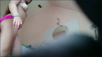 [Image: Voyeur16445111940.jpg]