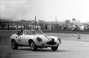  1962 International Championship for Makes 62-Seb14-Jag-EType-BCunninghams-JFitch