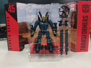 Transformers-Studio-Series-Helicopter-Drift-In-Hand-Photos-06-s