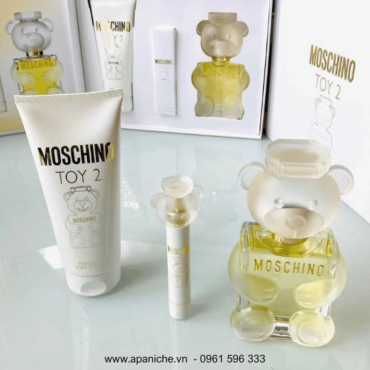 Moschino-Toy-2-1.png