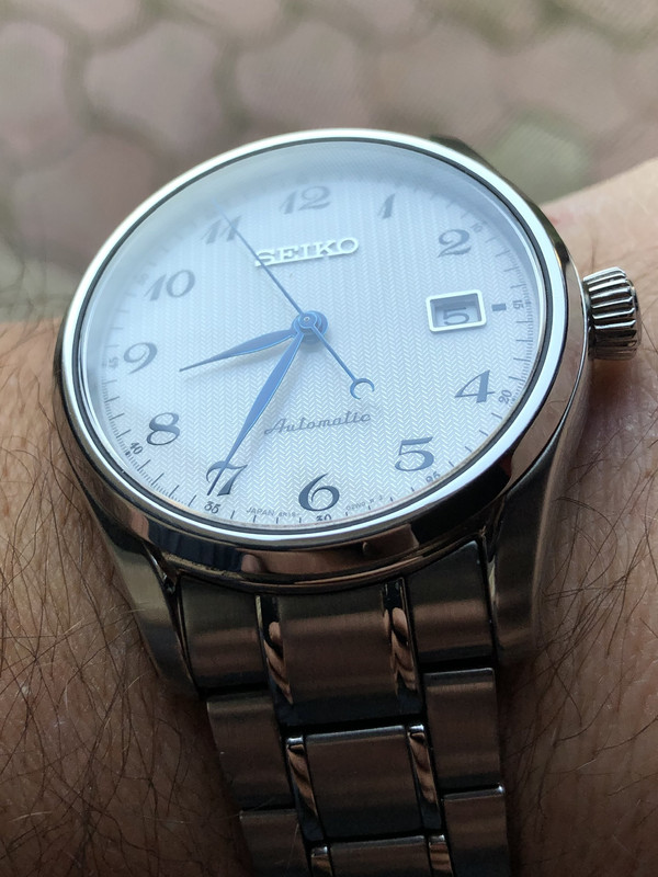 034FF0A9-EC78-47D4-88F5-FF2AF386235C