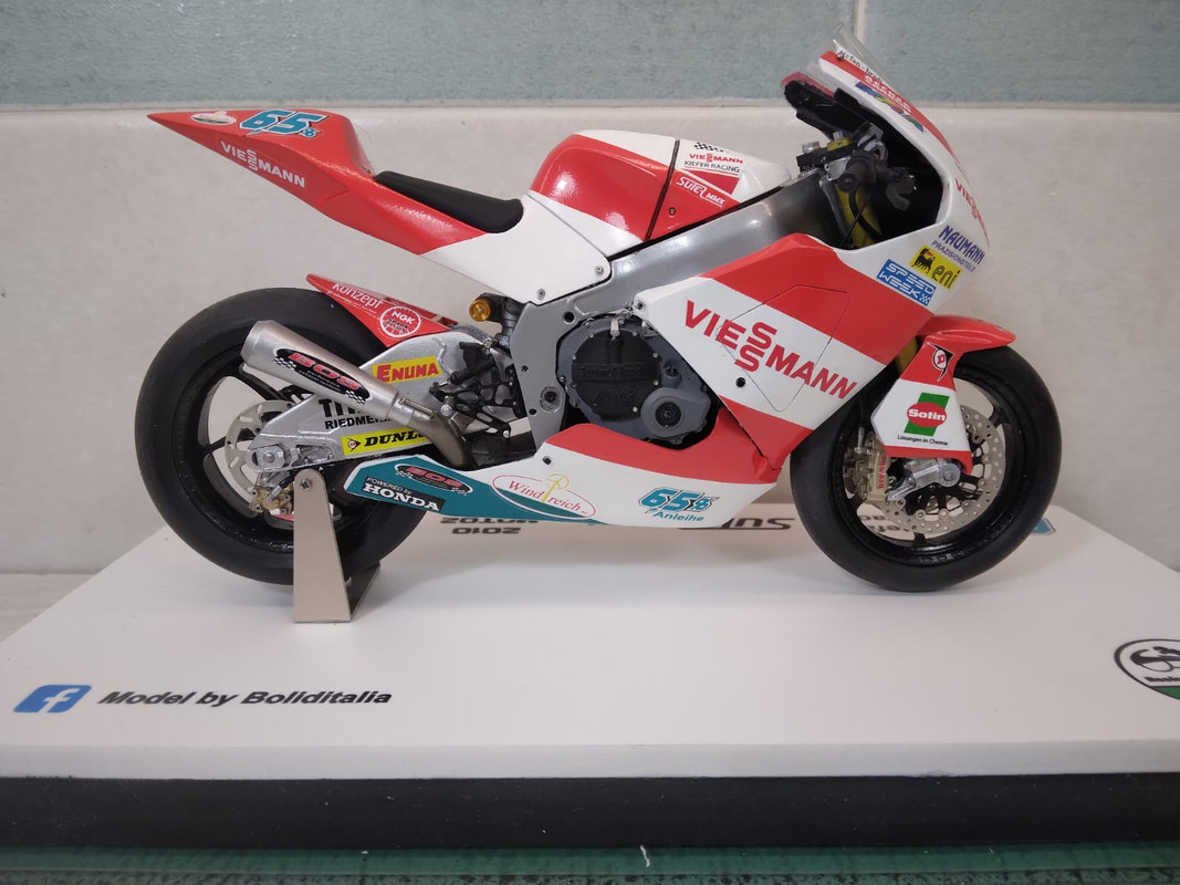 E29CF008-3174-47CB-B7B2-8BAA50A13259