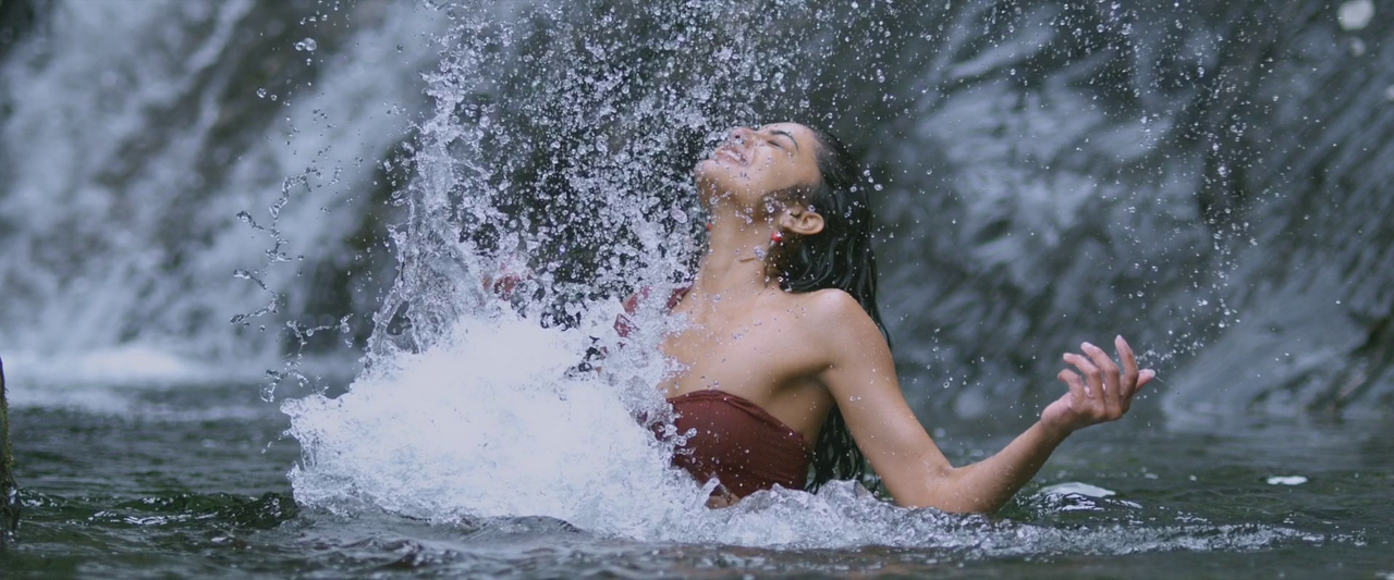 [Image: vlcsnap-2025-09-05-13h27m51s960.png]