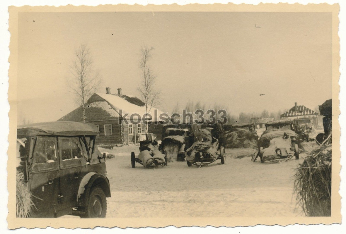 Foto Kübelwagen PKW Werfer Reg. 55 Stroh Kältesc
