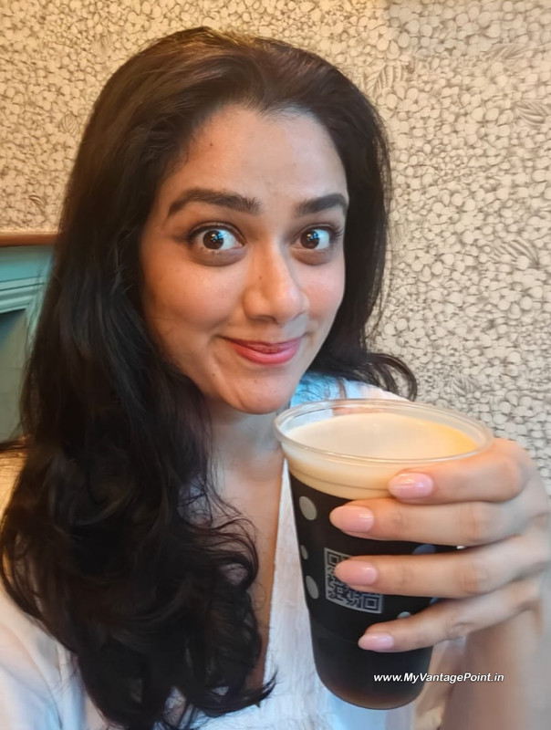 16-Girija-Oak-Hot-Selfies-HD-Mobile-Wallpapers-Pics-My-Vantage-Point