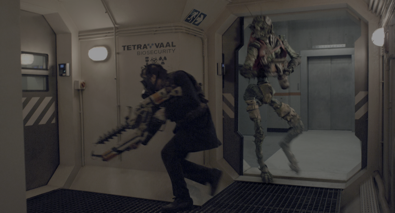 District 9 (2009) [BluRay Rip 2160p HEVC 10bit-HDR ITA-ENG AC3-SUBS] [M@HD].mkv_snapshot_01.10.11.61