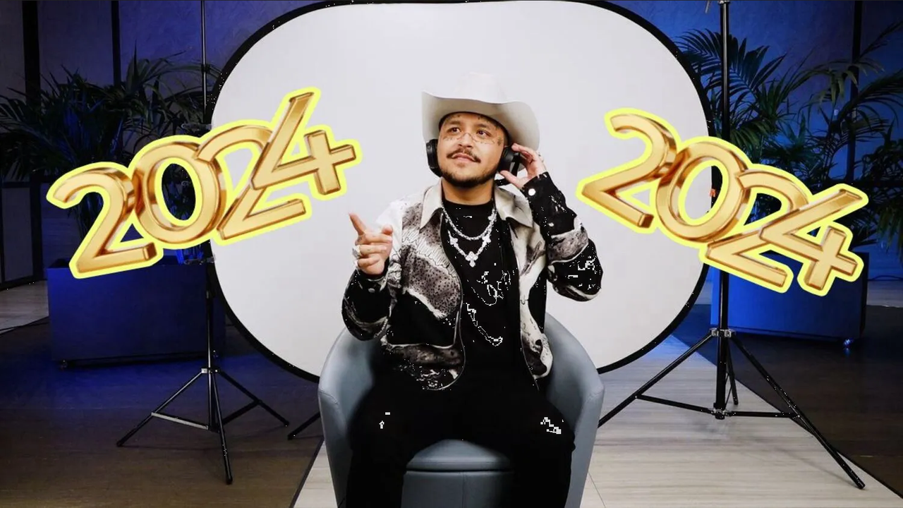 Tierna foto revela como será el 2024 para Christian Nodal y su hija