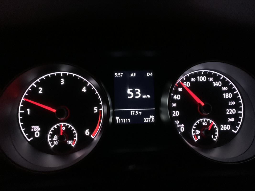 0E329B52-04A0-4298-9780-E818F759C900