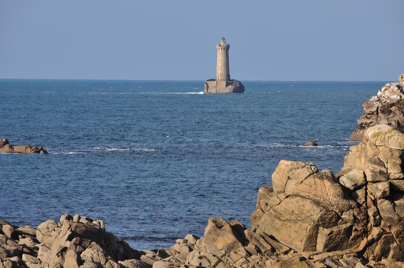 Бретань: океан, скалы, маяки...