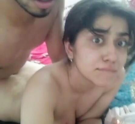 Hot desi girl hardcore fucking with boyfriend full nude viral clip