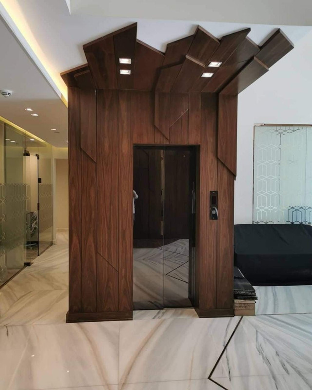 مراحل تصميم وتنفيذ الديكورات الهندسية الخشبية