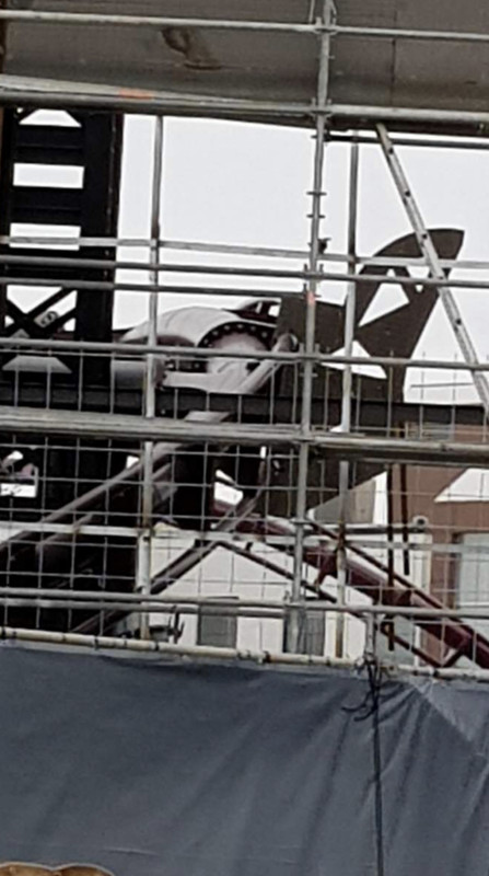 9B40B131-6405-4299-B180-9EC1A0D81A19