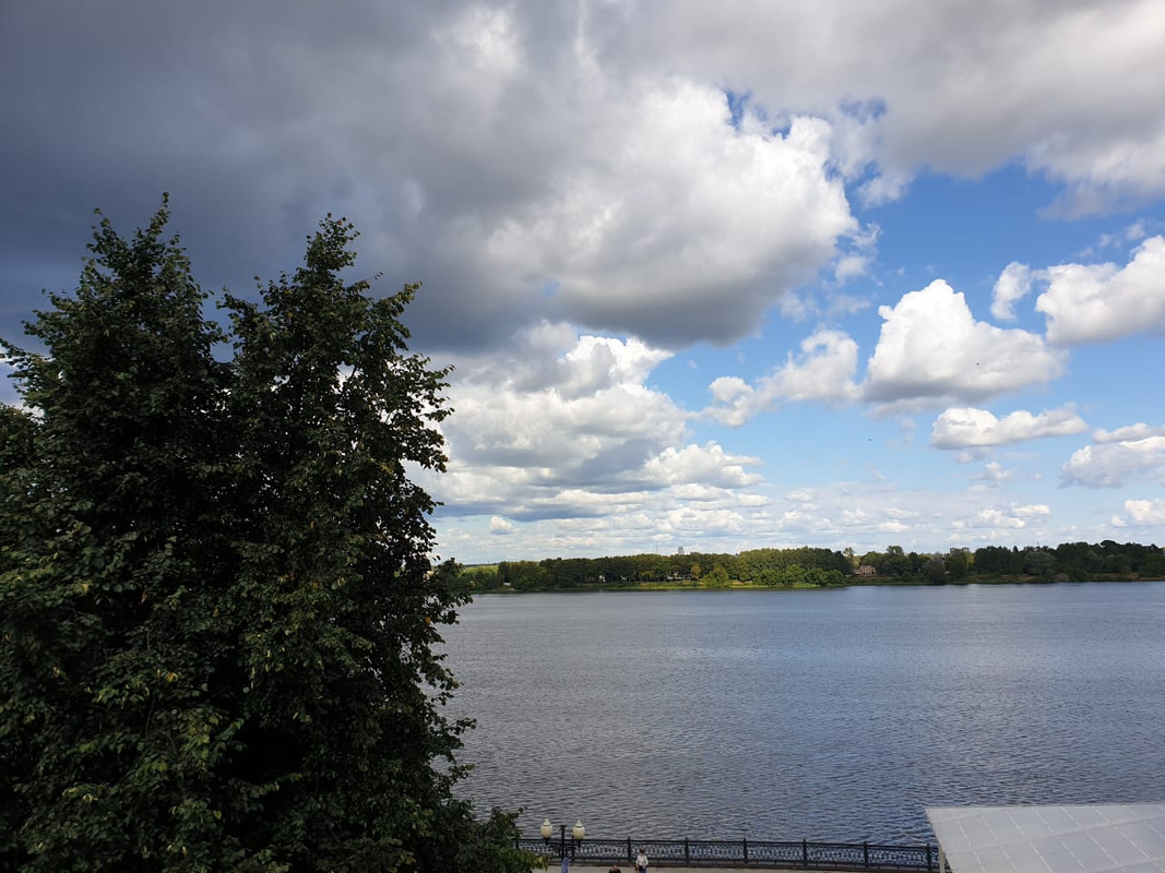 AA606DFE-F307-428B-B774-8CFEBF80A660