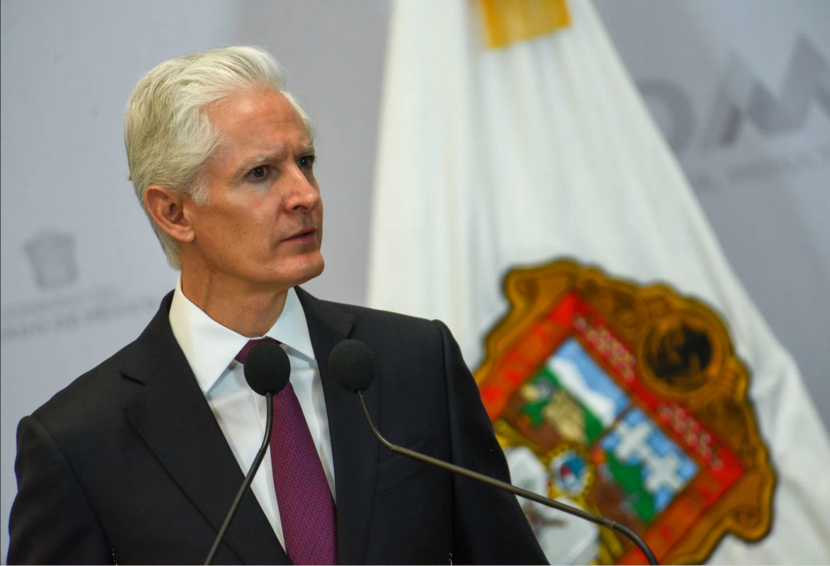 Reafirma Del Mazo su lealtad al PRI